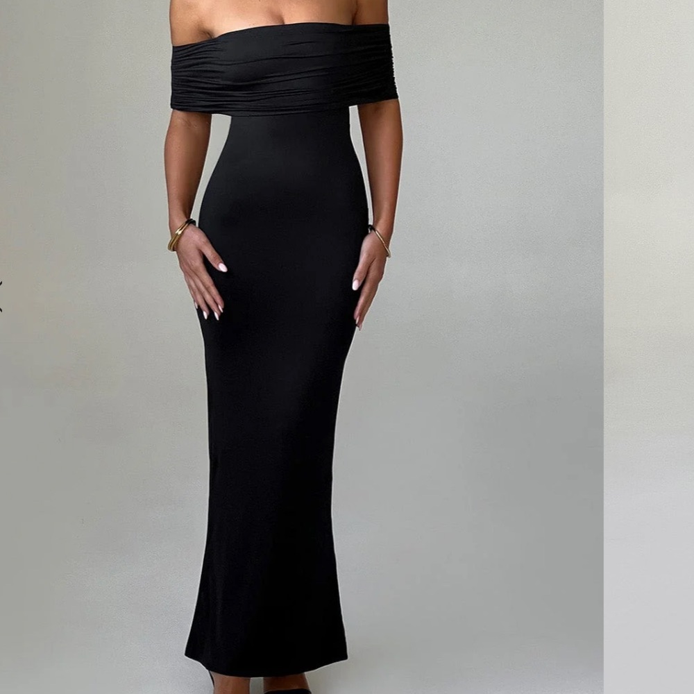Belinda Maxi Dress - Black